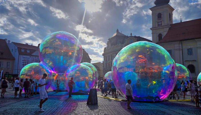 Kaleidoscope of Experiences: Music, Performing Arts and Heritage through Sibiu International Theatre Festival