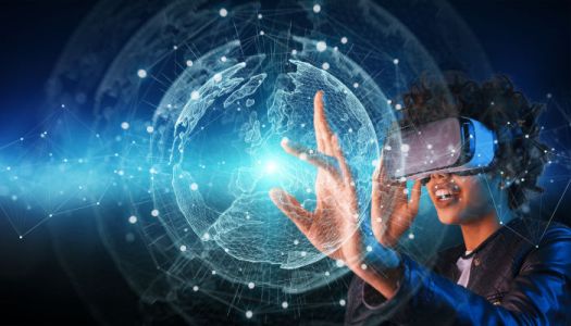 Navigating and Building the Metaverse